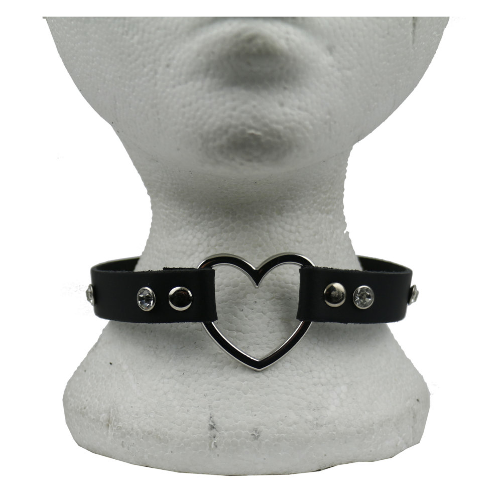 Bullet 69 Funky Punk - 1 row heart Halsband - Schwarz